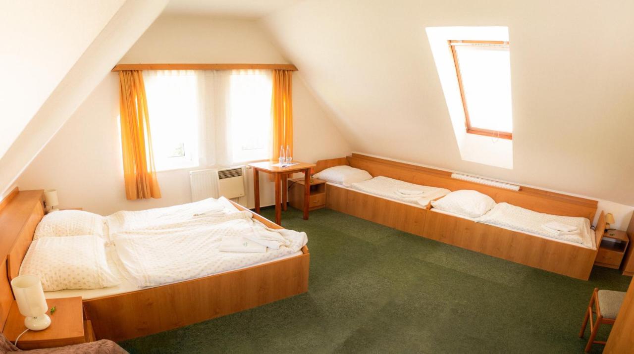 Motel Velky Rybnik Dehtare  المظهر الخارجي الصورة