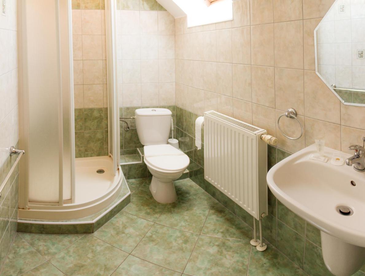 Motel Velky Rybnik Dehtare  المظهر الخارجي الصورة